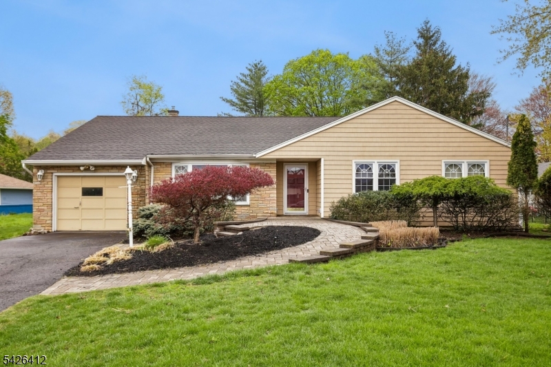 312 Lenox Avenue Pompton Lakes NJ 07442