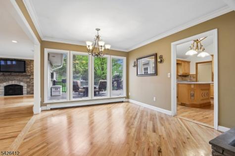 312 Lenox Avenue Pompton Lakes NJ 07442