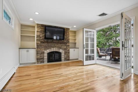 312 Lenox Avenue Pompton Lakes NJ 07442