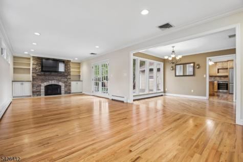 312 Lenox Avenue Pompton Lakes NJ 07442