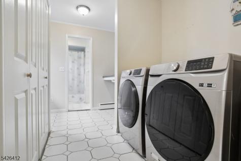 312 Lenox Avenue Pompton Lakes NJ 07442