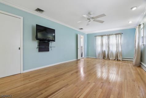 312 Lenox Avenue Pompton Lakes NJ 07442