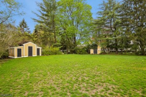 312 Lenox Avenue Pompton Lakes NJ 07442