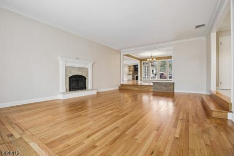 312 Lenox Avenue Pompton Lakes NJ 07442