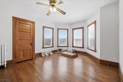 102 W Washington Avenue Washington NJ 07882