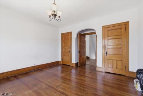 102 W Washington Avenue Washington NJ 07882
