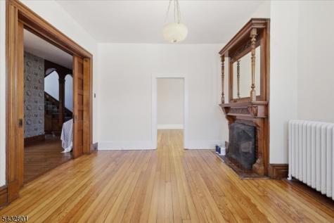 102 W Washington Avenue Washington NJ 07882