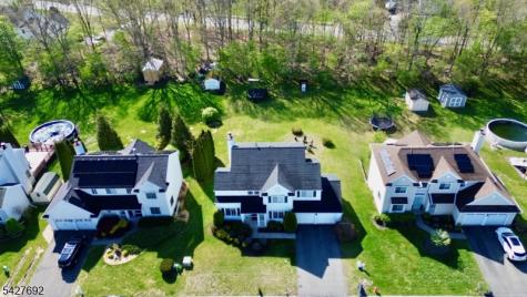 29 Fox Chase Road Jefferson NJ 07438