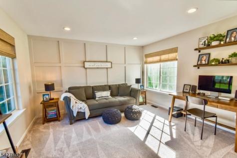 29 Fox Chase Road Jefferson NJ 07438