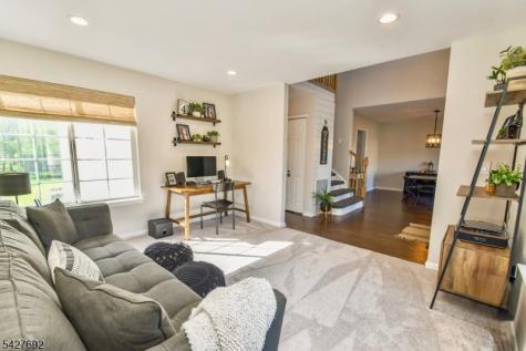 29 Fox Chase Road Jefferson NJ 07438