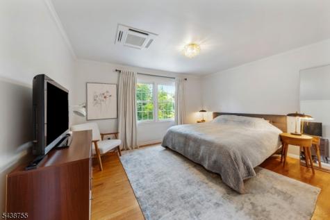 25 Arvida Drive Hopewell NJ 08534