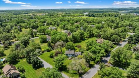 25 Arvida Drive Hopewell NJ 08534