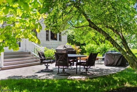 25 Arvida Drive Hopewell NJ 08534