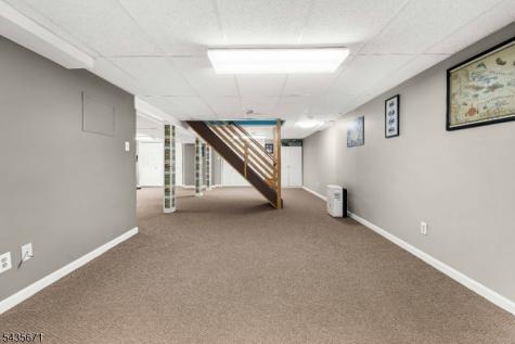 5 Jenny Jump Court Raritan NJ 08822