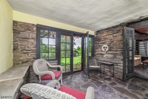 943 Middleville Road Stillwater NJ 07860