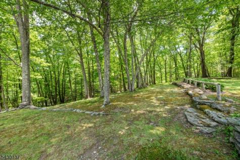 943 Middleville Road Stillwater NJ 07860