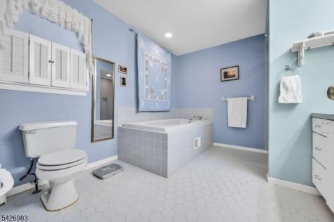46 Highland Road Independence NJ 07840