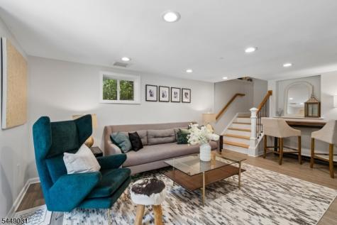 75 Birchwood Knolls Lawrence NJ 08648