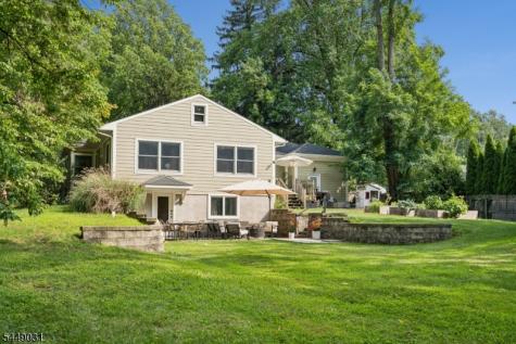 75 Birchwood Knolls Lawrence NJ 08648