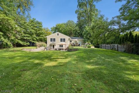 75 Birchwood Knolls Lawrence NJ 08648