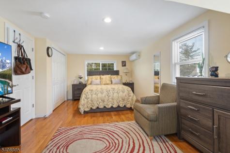 561 Marion Street Bound Brook NJ 08805