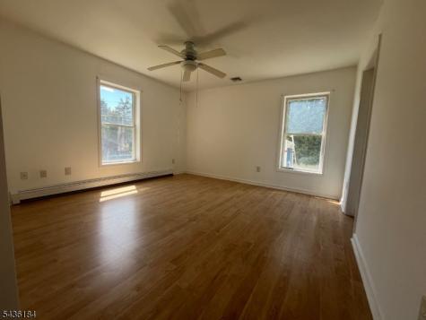 23 Elm Street Oxford NJ 07863