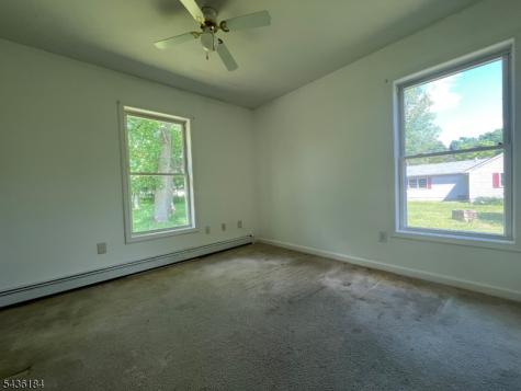 23 Elm Street Oxford NJ 07863