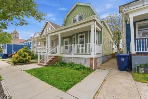 339 Lawrie Street Perth Amboy NJ 08861