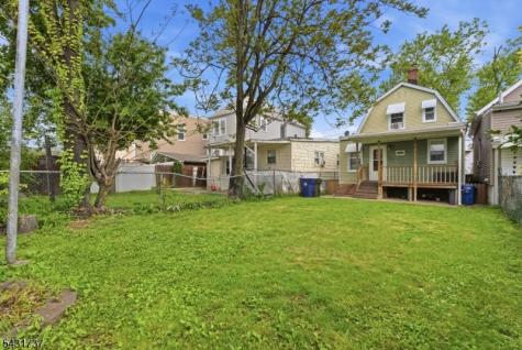 339 Lawrie Street Perth Amboy NJ 08861
