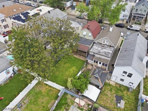 339 Lawrie Street Perth Amboy NJ 08861