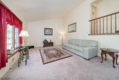 37 Holmes Oval New Providence NJ 07974