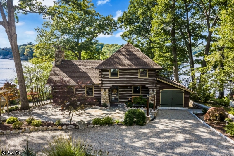 141 New Jersey Avenue Jefferson NJ 07849