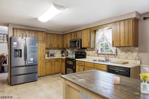 113 Deckertown Turnpike Montague NJ 07827