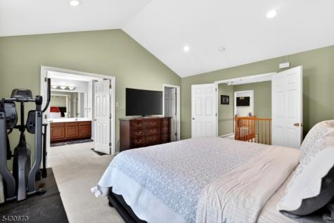 33 Schaal Street Bridgewater NJ 08807