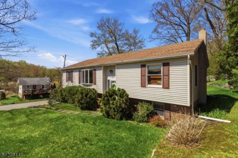 400 Lake Shore Drive West Milford NJ 07421