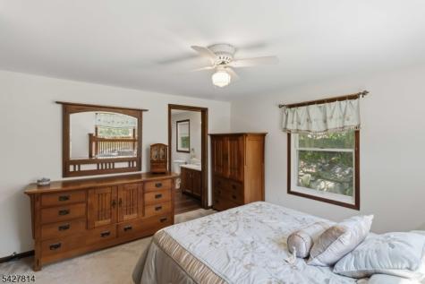 400 Lake Shore Drive West Milford NJ 07421