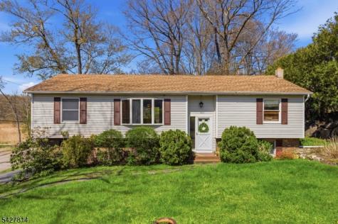 400 Lake Shore Drive West Milford NJ 07421