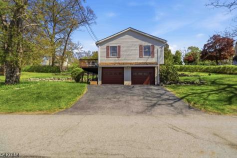 400 Lake Shore Drive West Milford NJ 07421
