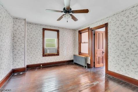 157 Bullman Street Phillipsburg NJ 08865