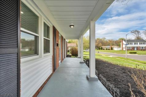 17 Topeka Pass Willingboro NJ 08046