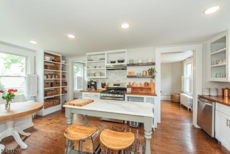6 Maple Street Bernardsville NJ 07924