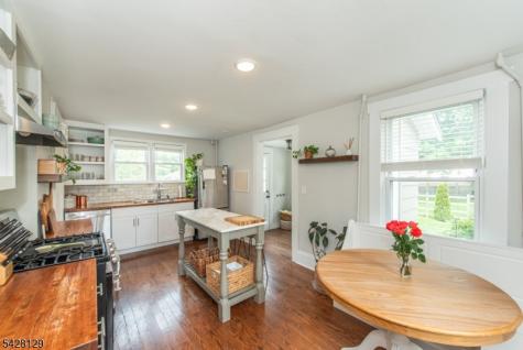 6 Maple Street Bernardsville NJ 07924