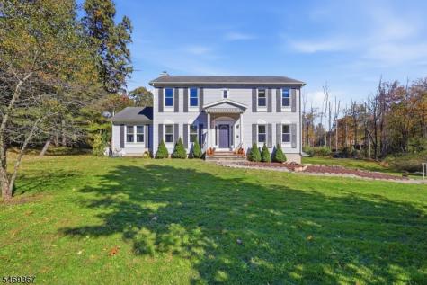 26 Countryside Road Knowlton NJ 07832