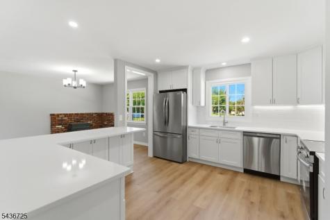 10 Red Oak Way Bridgewater NJ 08807