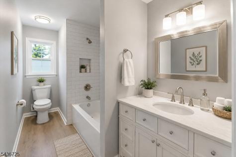 10 Red Oak Way Bridgewater NJ 08807