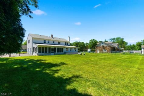 10 Red Oak Way Bridgewater NJ 08807