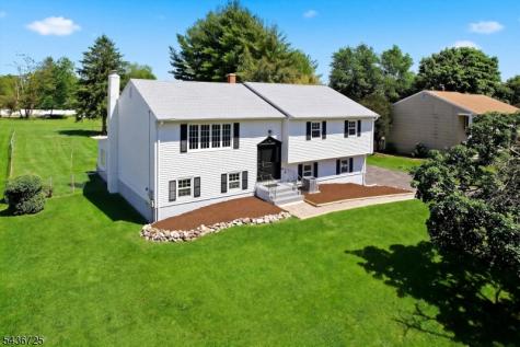 10 Red Oak Way Bridgewater NJ 08807