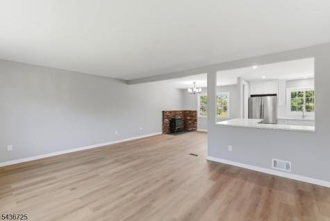 10 Red Oak Way Bridgewater NJ 08807