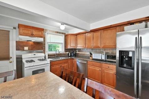 85 Edison Street Clifton NJ 07013