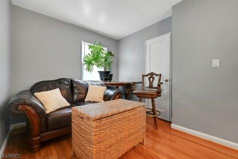 85 Edison Street Clifton NJ 07013